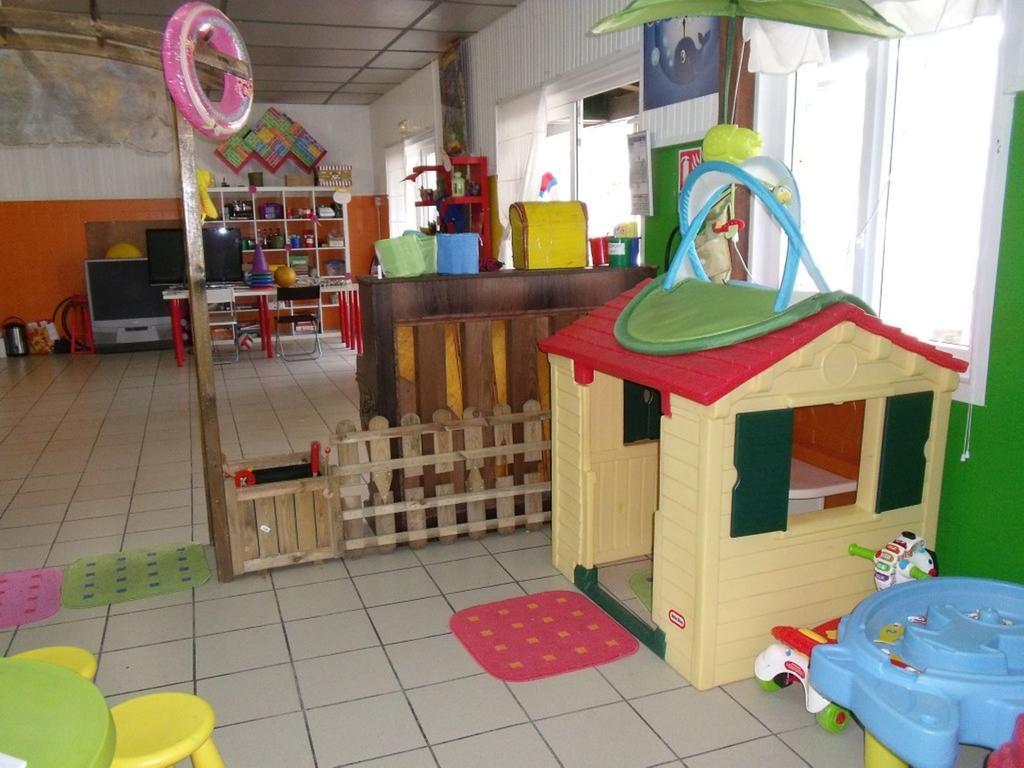 Mobil-Home 4 Pers Dans Camping 4 Etoiles La Palmyre Exteriör bild